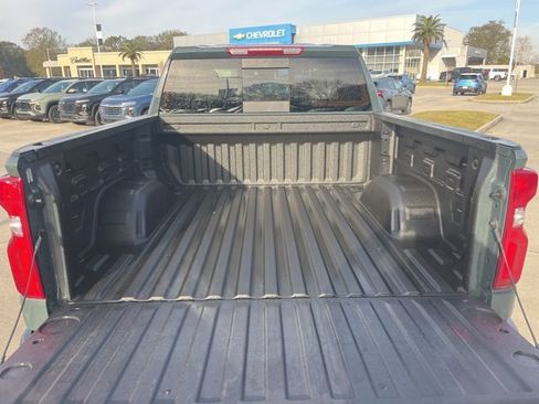 Used 2025 Chevrolet Silverado 1500 LT Trail Boss w/ Convenience Package II image 9