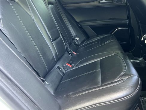 Used 2018 Alfa Romeo Stelvio Ti AWD/4WD image 35