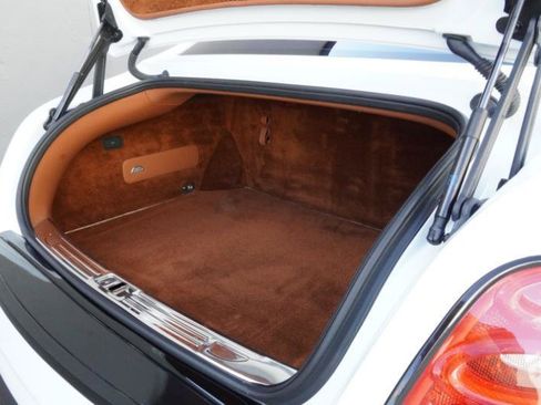 Used 2012 Bentley Mulsanne RWD image 73