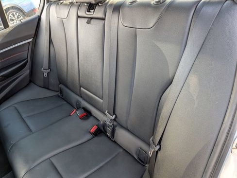 Used 2016 BMW 328i Sedan RWD image 17