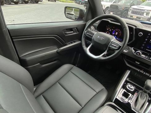 Used 2026 Chevrolet Colorado Trail Boss AWD/4WD image 25