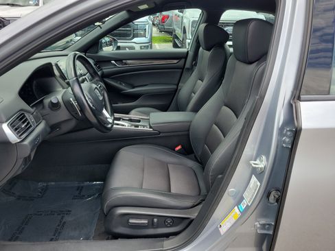 Used 2021 Honda Accord Sport image 11