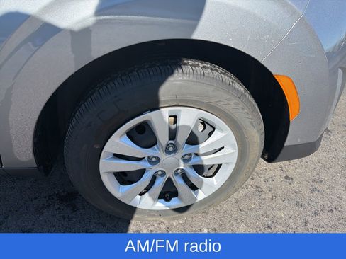 Used 2025 Kia Soul LX image 23