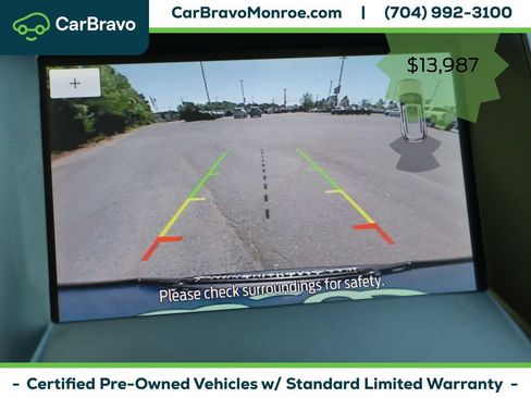 Used 2020 Ford Edge SE w/ Cargo Accessory Package FWD image 29