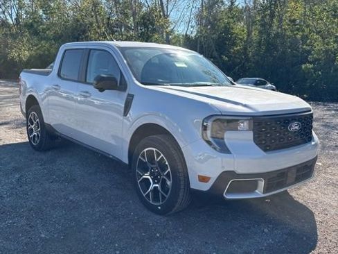 New 2025 Ford Maverick Lariat w/ 4K Tow Package image 1