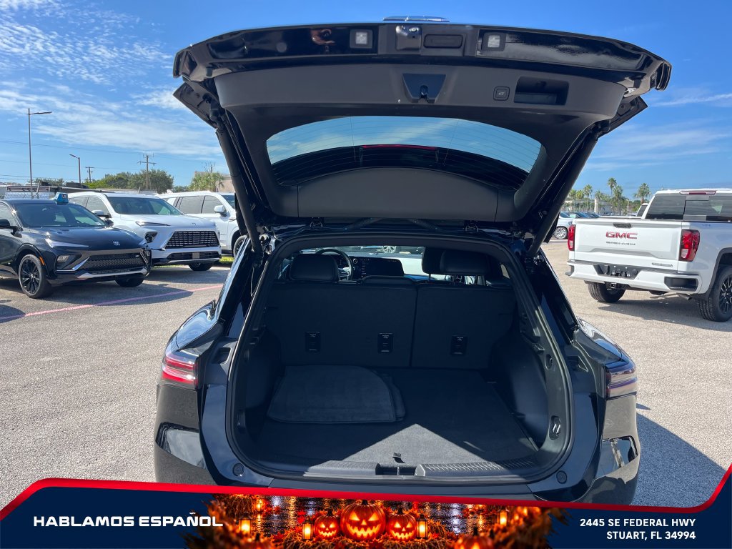 Used 2026 Chevrolet Equinox EV LT FWD image 10