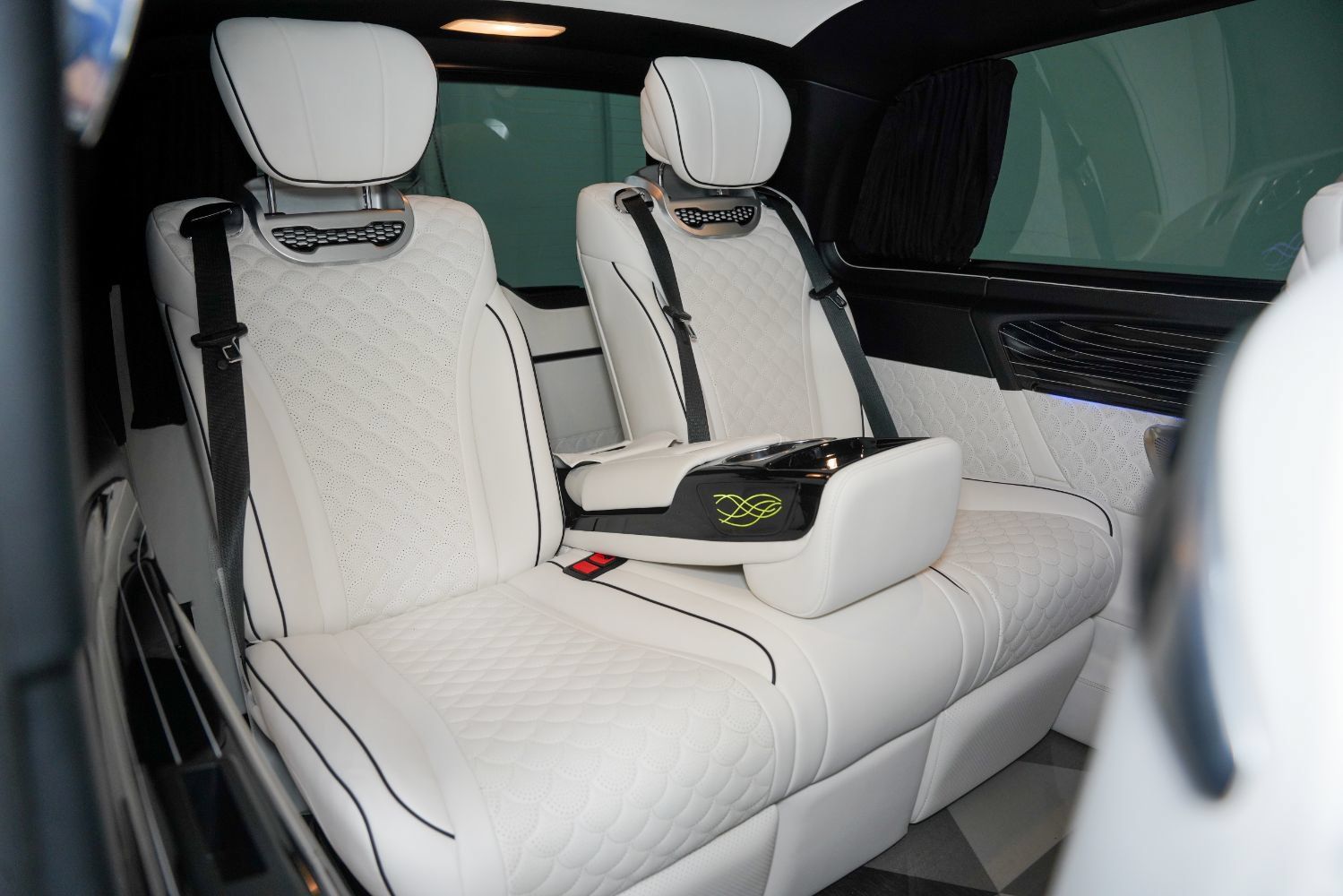Used 2021 Mercedes-Benz Metris Passenger image 41