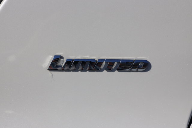 Used 2023 Toyota 4Runner Limited AWD/4WD image 52