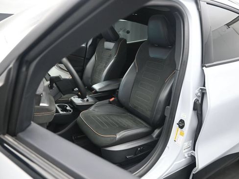 Certified 2023 Ford Mustang Mach-E GT AWD/4WD image 9