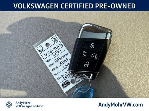 Used 2021 Volkswagen Atlas SEL AWD/4WD image 36