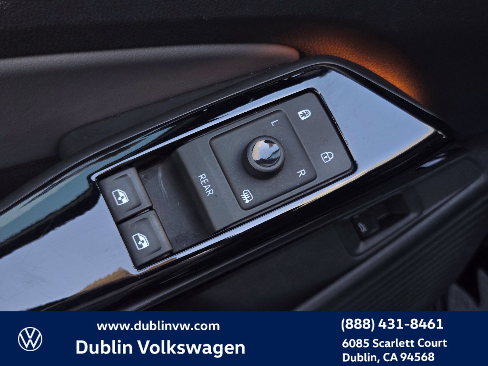 Used 2023 Volkswagen ID.4 S RWD image 11