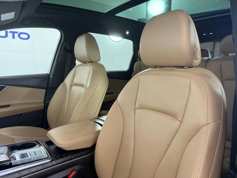 Used 2022 Audi Q7 Premium Plus image 23