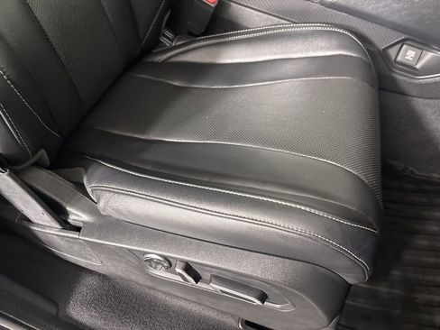 Used 2022 Acura MDX SH-AWD w/ Technology Package image 34