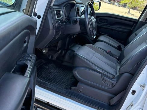 Used 2018 Nissan Titan S w/ S Utility Package image 13