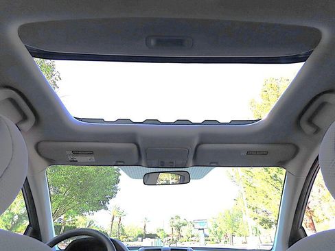 Used 2010 Honda CR-V EX image 28