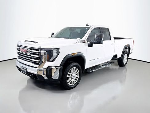 Used 2024 GMC Sierra 3500 SLE w/ SLE Convenience Package AWD/4WD image 3