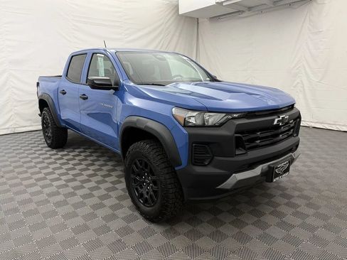 Used 2026 Chevrolet Colorado Trail Boss AWD/4WD image 4