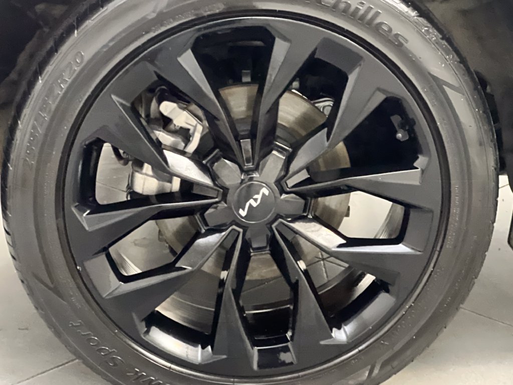 Used 2023 Kia Sorento SX AWD/4WD image 79