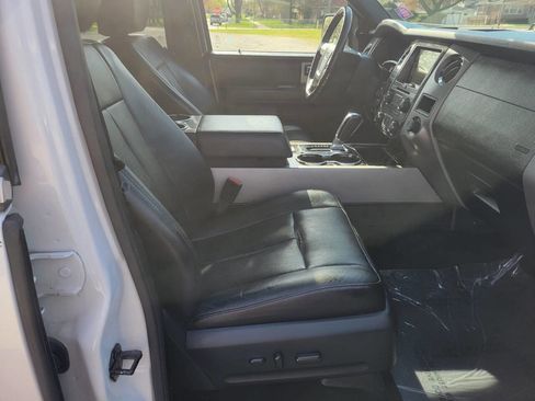 Used 2017 Ford Expedition Limited w/ Equipment Group 301A image 33