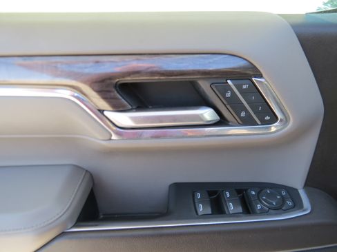 Certified 2023 Chevrolet Silverado 1500 LTZ AWD/4WD image 20