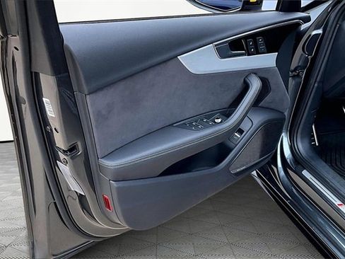 Used 2023 Audi A4 2.0T Prestige w/ Prestige Package image 18