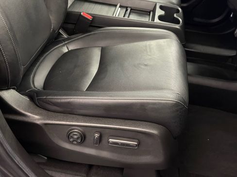 Used 2024 Honda Odyssey EX-L image 12