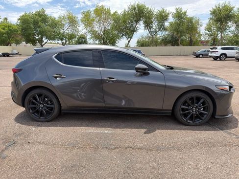 Used 2023 MAZDA MAZDA3 Hatchback w/Premium Plus Pkg AWD/4WD image 9