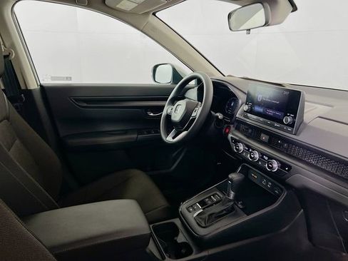 Certified 2025 Honda CR-V EX image 9