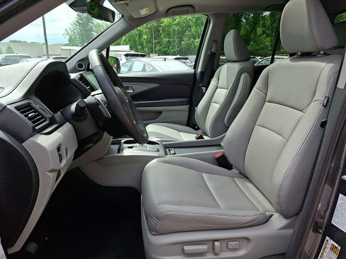 Used 2023 Honda Ridgeline RTL image 13