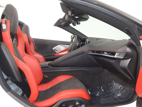 Used 2023 Chevrolet Corvette 2LT w/ Z51 Performance Package image 12