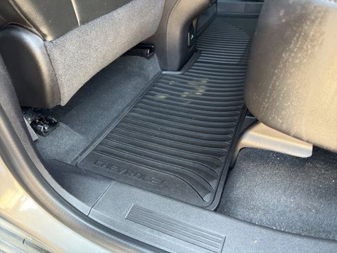 Used 2018 Chevrolet Equinox Premier AWD/4WD image 32
