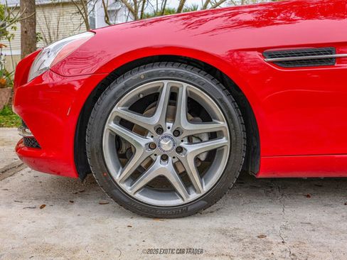 Used 2015 Mercedes-Benz SLK 250 image 61