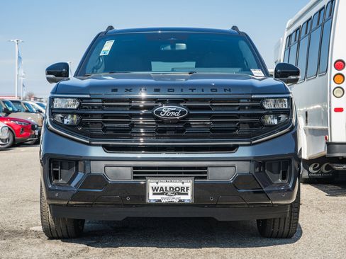 New 2026 Ford Expedition Max Platinum w/ Stealth Appearance Package image 2