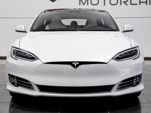 Used 2019 Tesla Model S Performance image 6
