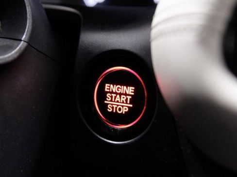 Certified 2024 Honda HR-V LX image 32