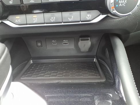 Certified 2024 Nissan Altima 2.5 SV w/ SV Premium Package image 21