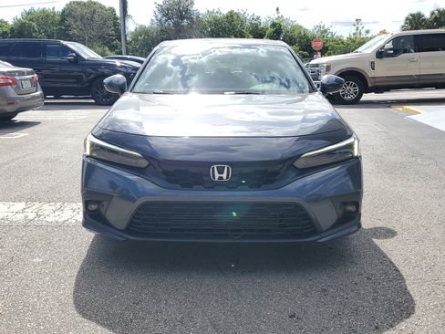 Used 2022 Honda Civic Sport Touring image 2
