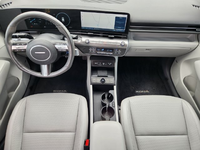 Used 2024 Hyundai Kona Limited FWD image 31