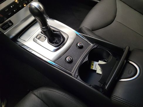 Used 2015 INFINITI Q60 Coupe image 26