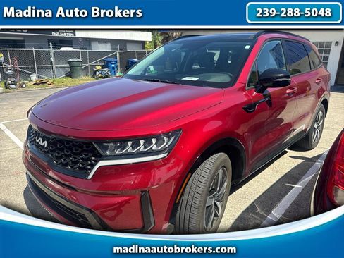 Used 2022 Kia Sorento S w/ Panoramic Sunroof Package FWD image 1