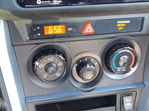 Used 2017 Toyota 86 image 40