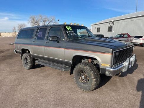 Used 1990 GMC Suburban 4WD image 10