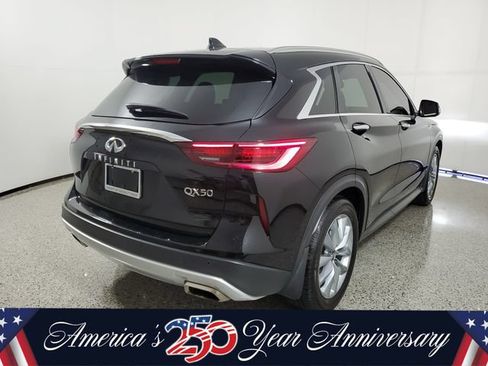 Certified 2022 INFINITI QX50 Essential FWD image 5