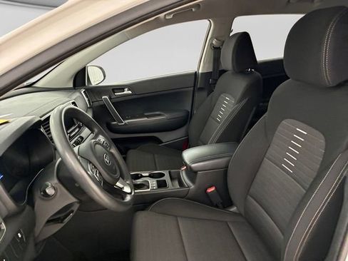Used 2018 Kia Sportage LX AWD/4WD image 12