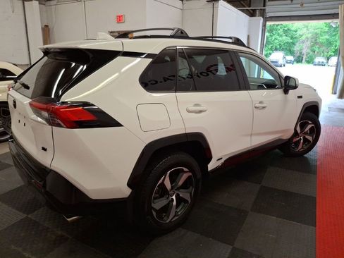Used 2023 Toyota RAV4 SE w/ Weather & Moonroof Package AWD/4WD image 11
