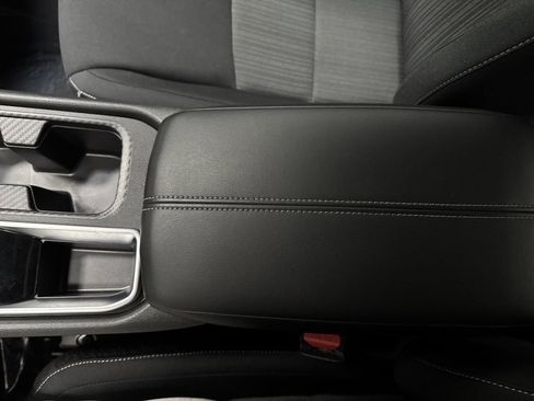 Used 2025 Nissan Sentra SV w/ All-Weather Package image 19