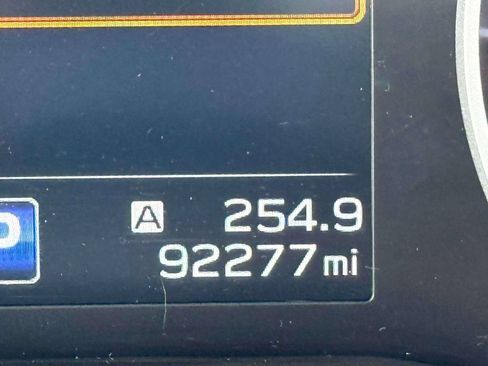 Used 2021 Subaru Ascent Premium w/ Convenience Package AWD/4WD image 25