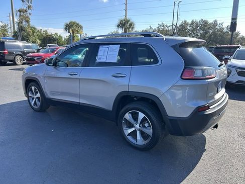 Used 2020 Jeep Cherokee Limited image 4
