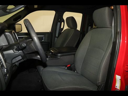 Used 2023 RAM 1500 Classic Warlock image 23