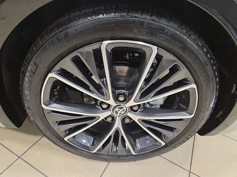 New 2026 Toyota Prius XLE image 10